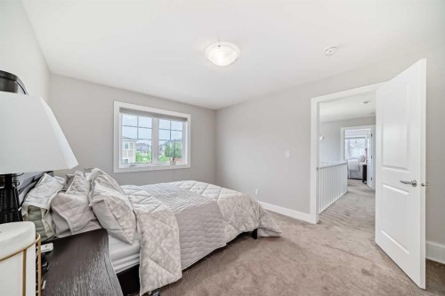 8 Yorkville Link Sw, Calgary, AB 