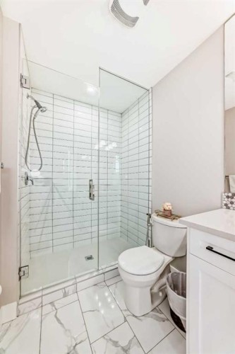 8 Yorkville Link Sw, Calgary, AB 