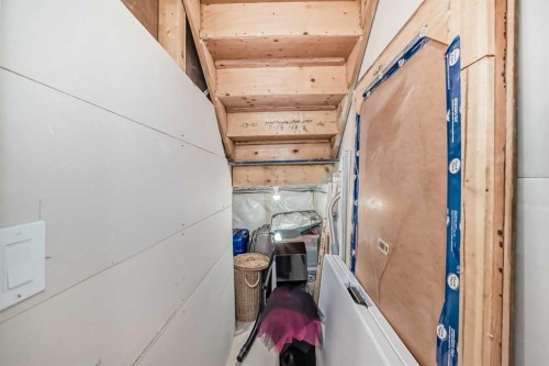 8 Yorkville Link Sw, Calgary, AB 