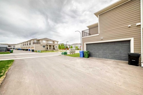 8 Yorkville Link Sw, Calgary, AB 