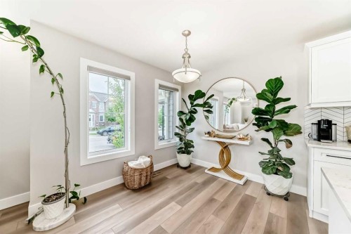 8 Yorkville Link Sw, Calgary, AB 