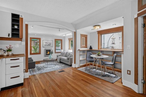 728 4A Street Nw, Calgary, AB 