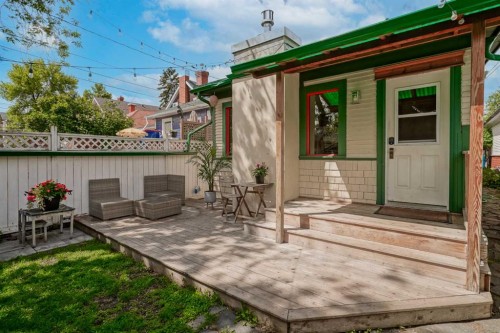 728 4A Street Nw, Calgary, AB 