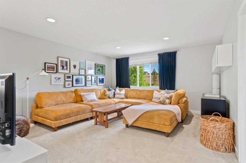 95 Aspen Stone Terrace Sw, Calgary, AB 