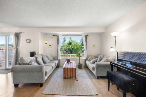 141 Citadel Bluff Close Nw, Calgary, AB 