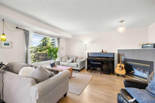 141 Citadel Bluff Close Nw, Calgary, AB 