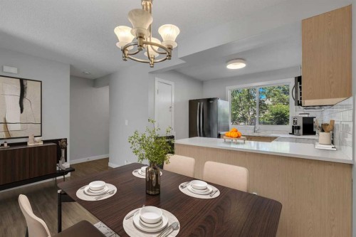 13-7205 4 Street Ne, Calgary, AB - Indoor Photo Showing Dining Room
