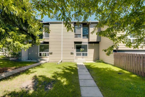 13-7205 4 Street Ne, Calgary, AB - Outdoor