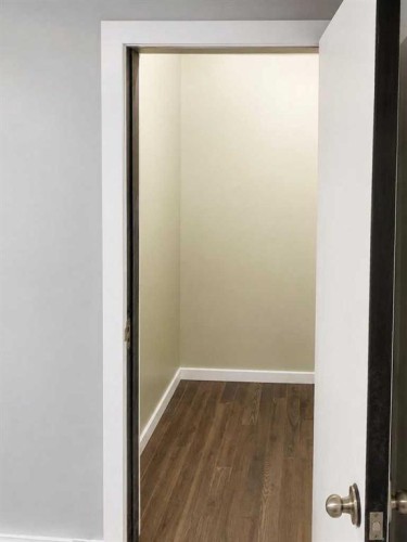 13-7205 4 Street Ne, Calgary, AB - Indoor Photo Showing Other Room