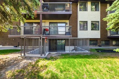 102-611 67 Avenue Sw, Calgary, AB - Outdoor