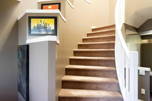 213 Tuscany Valley Green Nw, Calgary, AB 