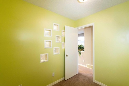 213 Tuscany Valley Green Nw, Calgary, AB 