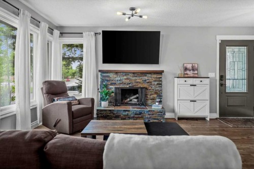 96 Sunhurst Road Se, Calgary, AB 