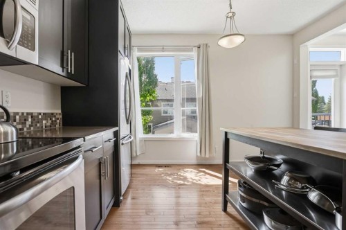 184 Chapalina Square Se, Calgary, AB 