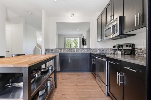 184 Chapalina Square Se, Calgary, AB 