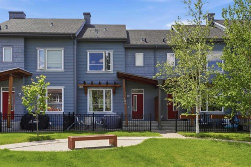 184 Chapalina Square Se, Calgary, AB 
