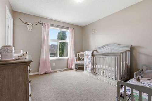 184 Chapalina Square Se, Calgary, AB 
