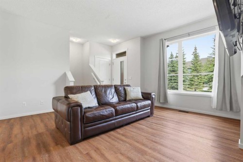 184 Chapalina Square Se, Calgary, AB 