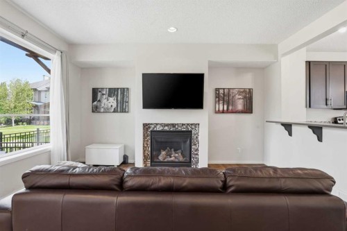 184 Chapalina Square Se, Calgary, AB 