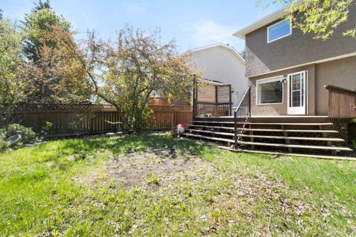 40 Mt Assiniboine Circle Se, Calgary, AB - Outdoor