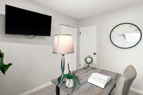 784 Acadia Drive Se, Calgary, AB 