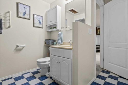 784 Acadia Drive Se, Calgary, AB 