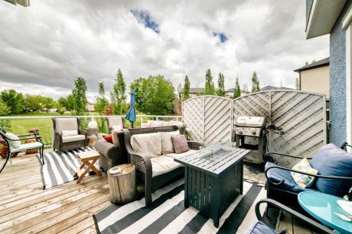 136 Stonemere Close, Chestermere, AB 