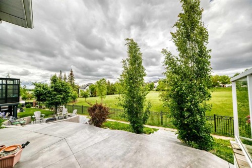 136 Stonemere Close, Chestermere, AB 