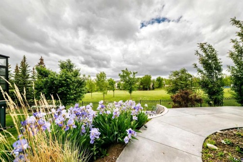 136 Stonemere Close, Chestermere, AB 