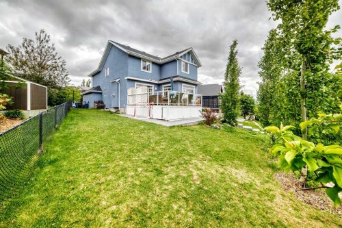 136 Stonemere Close, Chestermere, AB 