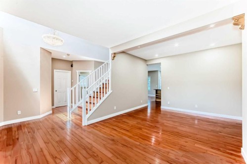 10 Hidden Creek Heights Nw, Calgary, AB 