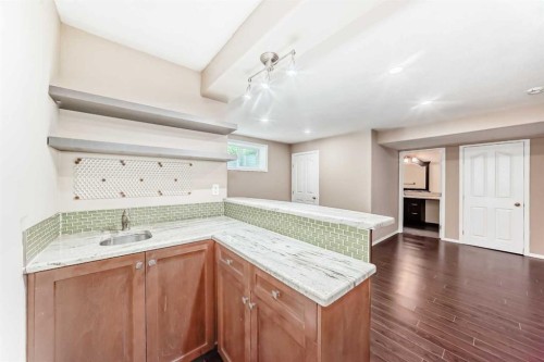 10 Hidden Creek Heights Nw, Calgary, AB 