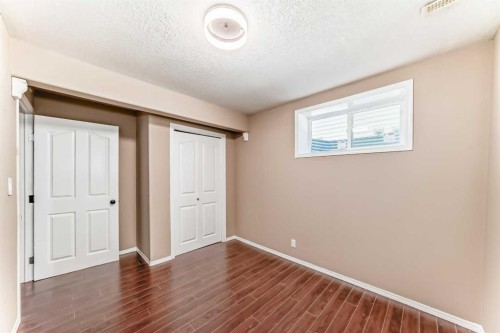 10 Hidden Creek Heights Nw, Calgary, AB 