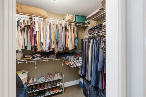 2818 6 Avenue Nw, Calgary, AB 
