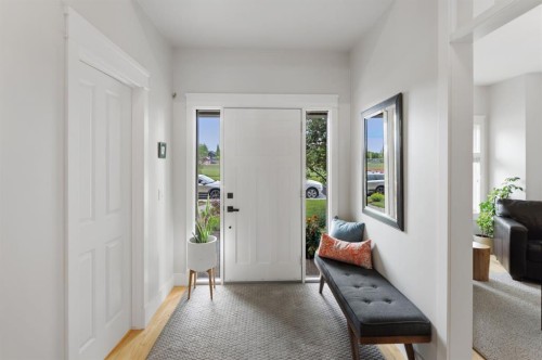 2818 6 Avenue Nw, Calgary, AB 