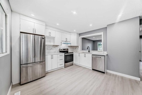 232 Marlborough Way Ne, Calgary, AB 