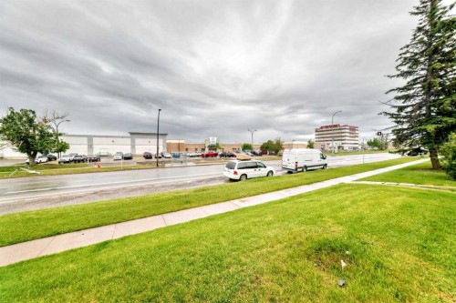 232 Marlborough Way Ne, Calgary, AB 