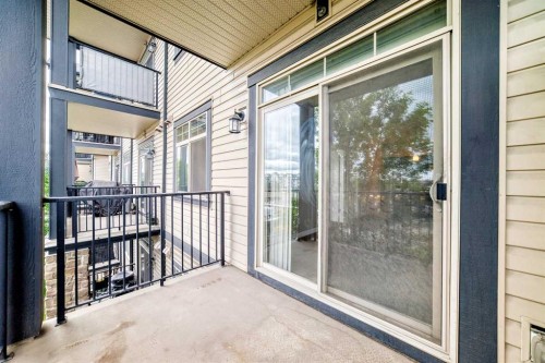 312-117 Copperpond Common Se, Calgary, AB 