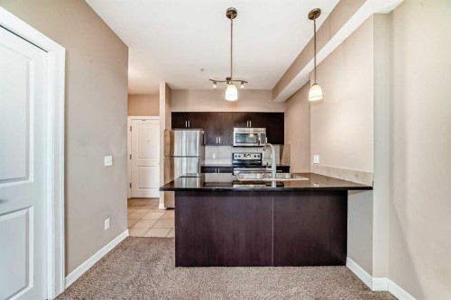 312-117 Copperpond Common Se, Calgary, AB 