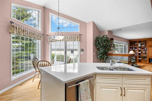 288 Hamptons Terrace Nw, Calgary, AB 