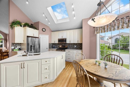 288 Hamptons Terrace Nw, Calgary, AB 