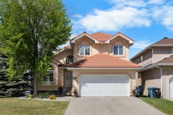 288 Hamptons Terrace NW Calgary, AB T3A 5R4