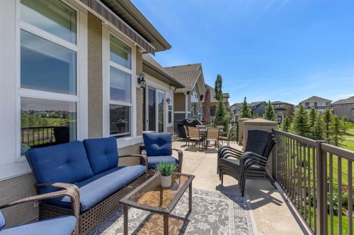 369 Marquis Landing Se, Calgary, AB 