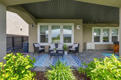 369 Marquis Landing Se, Calgary, AB 