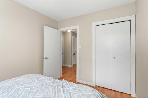 2530 16A Street Nw, Calgary, AB 