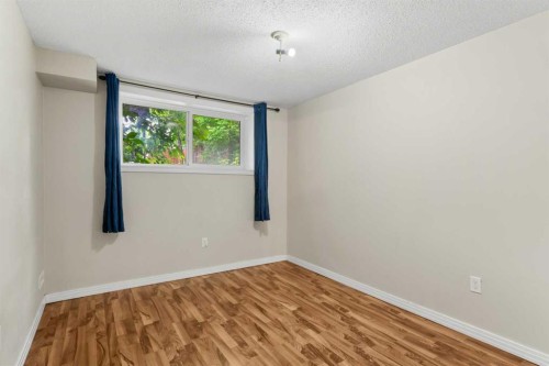 2530 16A Street Nw, Calgary, AB 