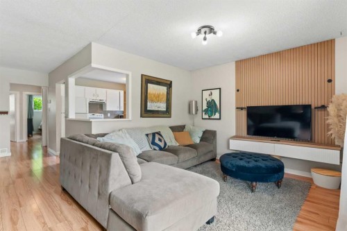 2530 16A Street Nw, Calgary, AB 