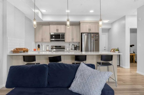 3119-33 Carringham Gate Nw, Calgary, AB 