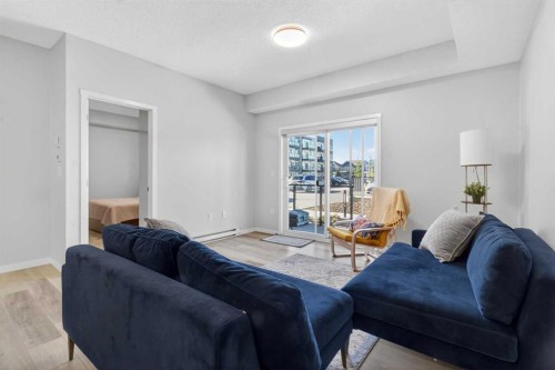 3119-33 Carringham Gate Nw, Calgary, AB 