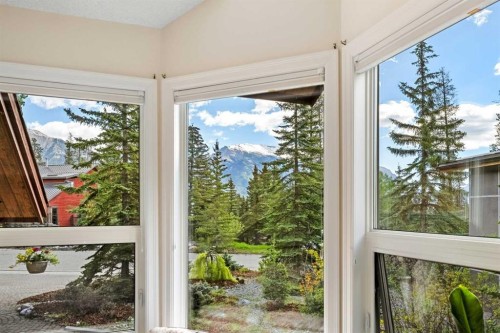 1072 Evergreen, Canmore, AB 